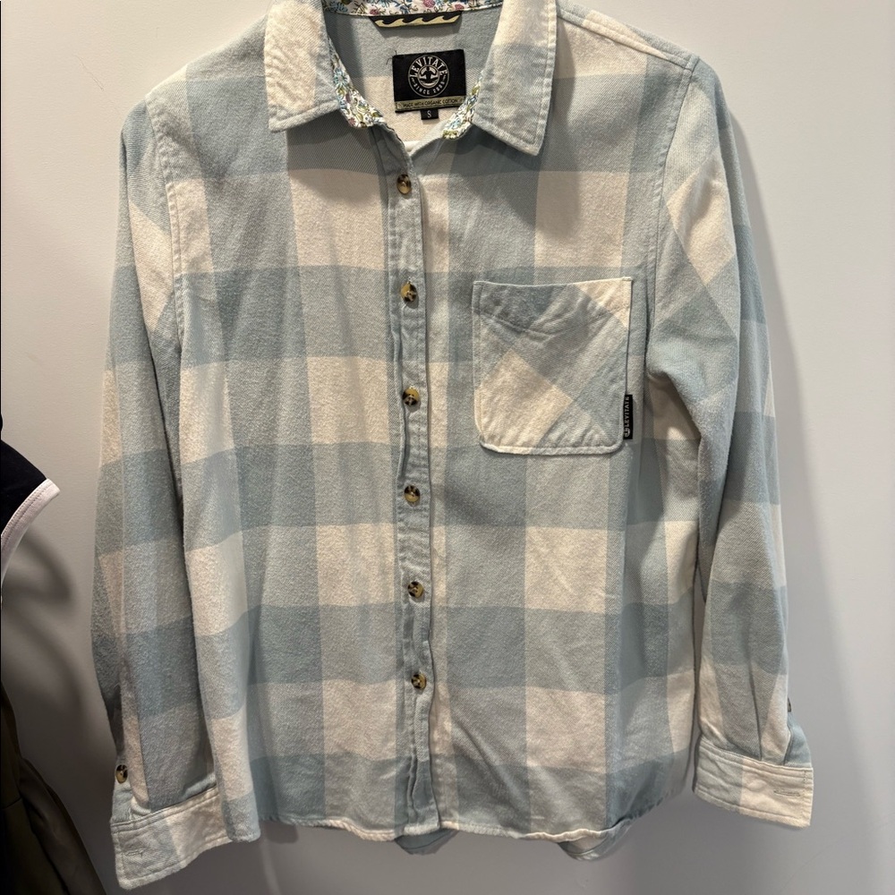 Levitate button down shirt